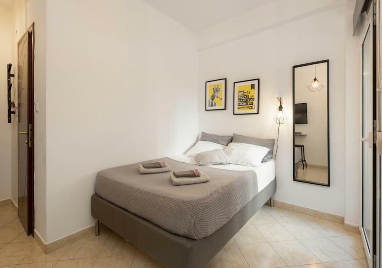 Central Studio! Fiber Wifi, Ac, Private, Self Check-In! Thessalonique Extérieur photo