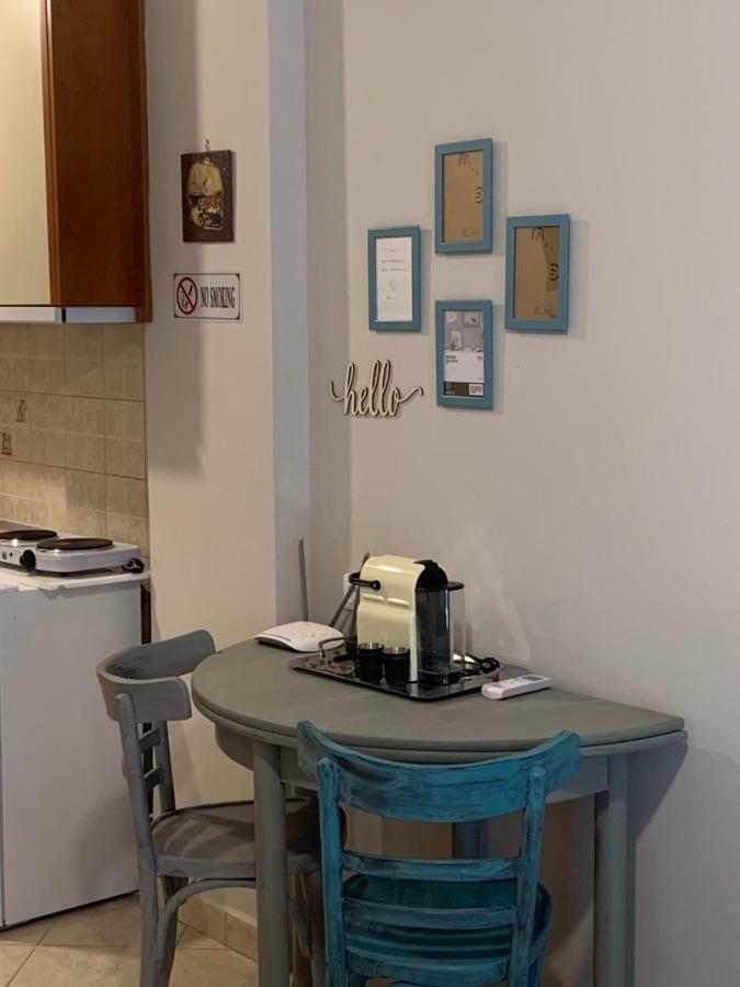 Central Studio! Fiber Wifi, Ac, Private, Self Check-In! Thessalonique Extérieur photo