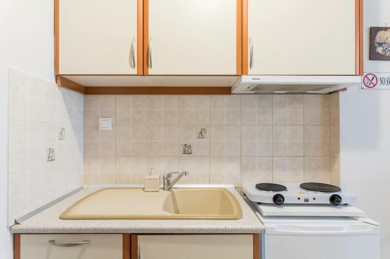 Central Studio! Fiber Wifi, Ac, Private, Self Check-In! Thessalonique Extérieur photo